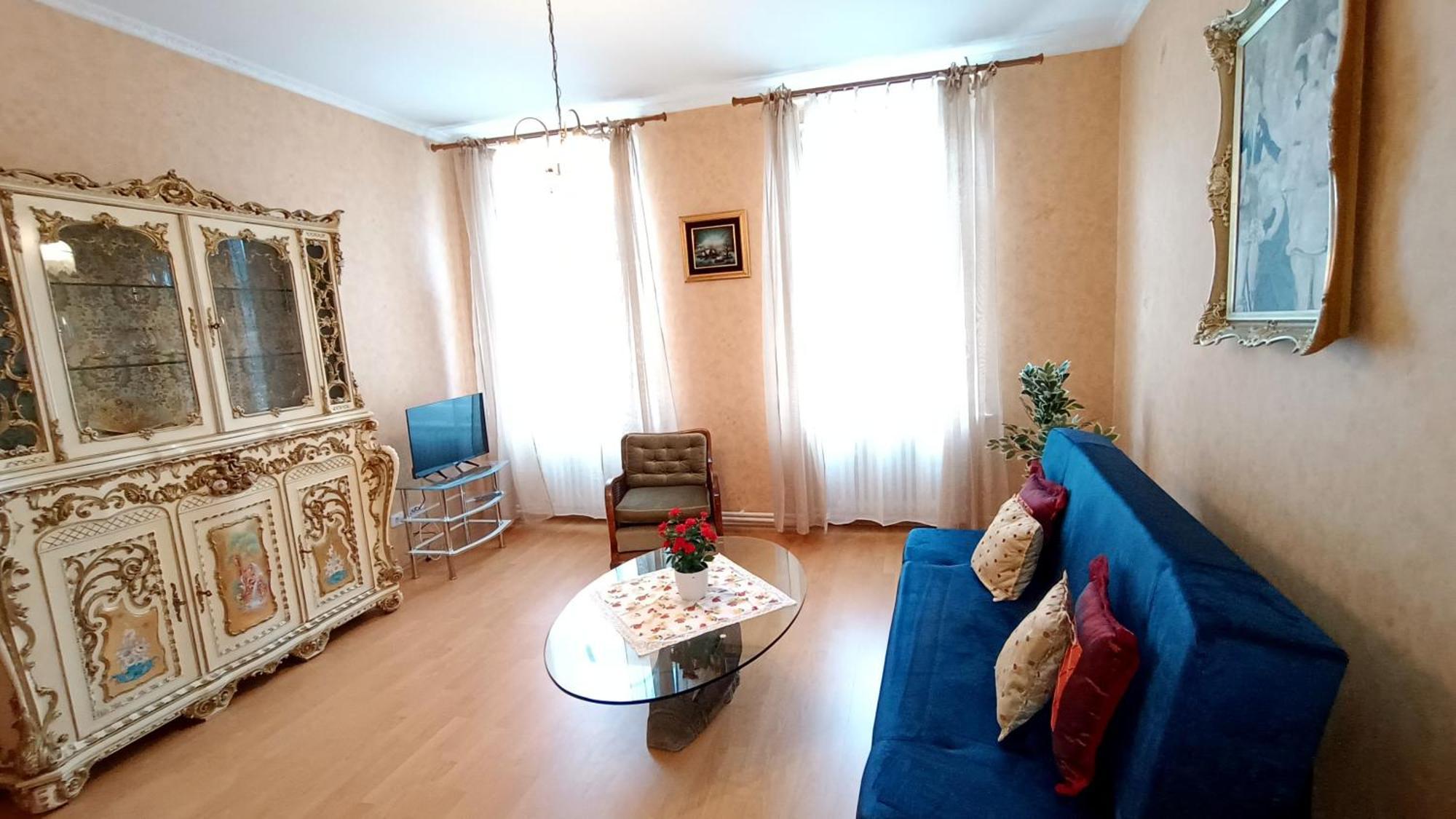 Apartments Stubsi With Colonnade View 卡罗维发利 外观 照片
